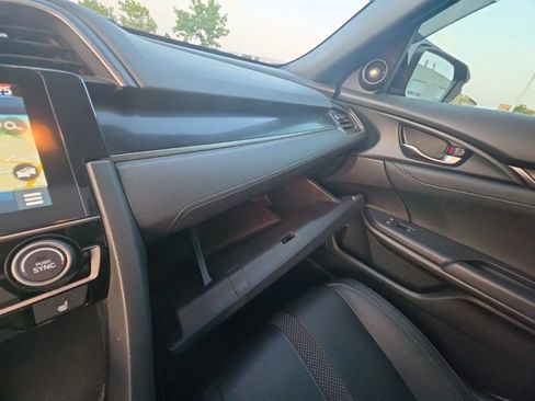 Certified 2020 Honda Civic Sport Touring image 23