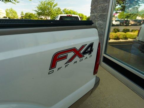 Used 2012 Ford F250 King Ranch w/ King Ranch w/Chrome Pkg AWD/4WD image 11