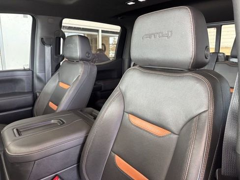 Used 2022 GMC Sierra 1500 AT4 w/ AT4 Premium Package image 21