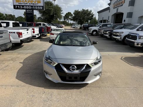Used 2016 Nissan Maxima Platinum FWD image 40