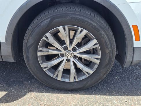 Used 2019 Volkswagen Tiguan S w/ Driver Assistance Package FWD image 10