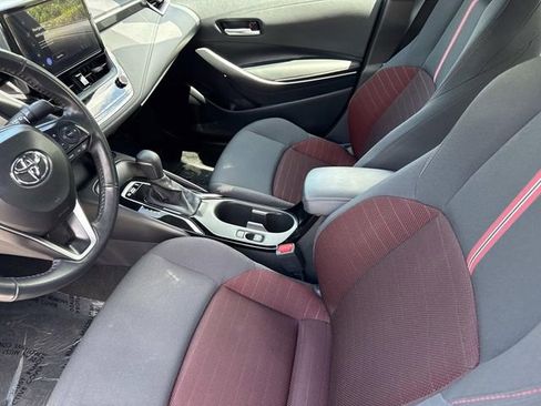 Used 2025 Toyota Corolla SE FWD image 18