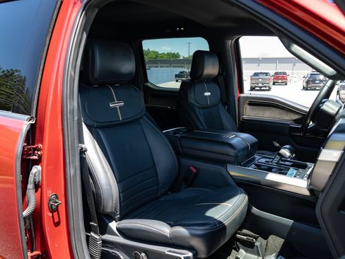 Used 2023 Ford F150 4x4 SuperCrew image 21