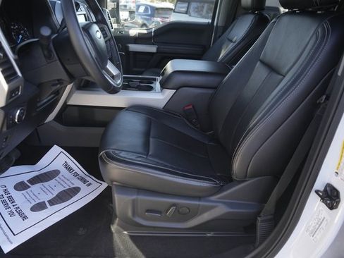 Used 2020 Ford F250 Lariat w/ Lariat Value Package image 9