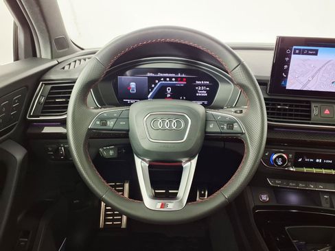 Used 2024 Audi SQ5 Prestige AWD/4WD image 15