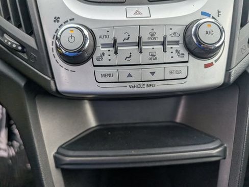 Used 2017 Chevrolet Equinox Premier FWD image 15