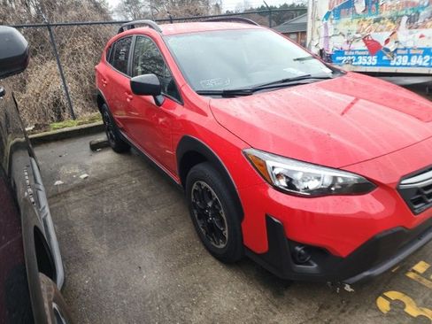 Used 2021 Subaru Crosstrek 2.0i image 12