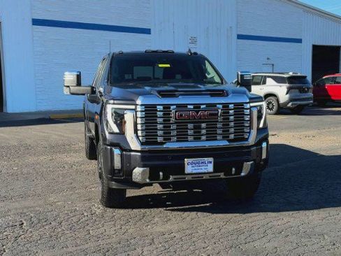 Certified 2024 GMC Sierra 2500 Denali w/ Denali Reserve Package image 3