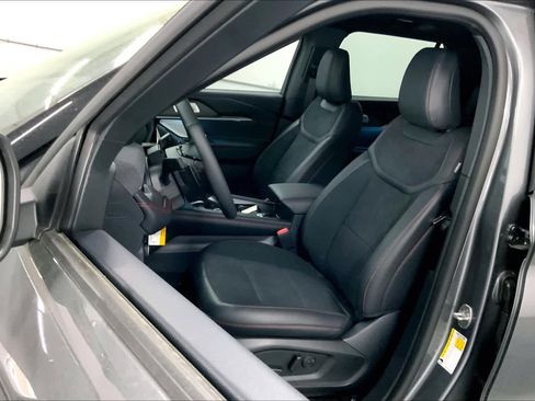 Used 2025 Ford Explorer ST w/ Sun And Sound Package AWD/4WD image 9
