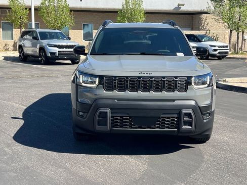 New 2026 Jeep Cherokee Laredo image 10