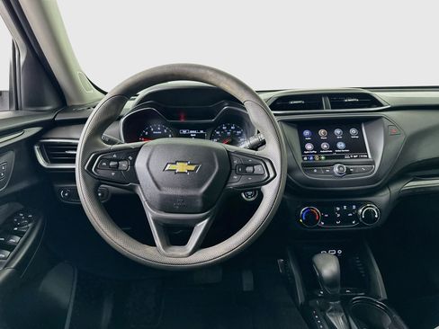 Used 2023 Chevrolet TrailBlazer LT FWD image 17