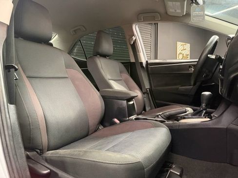 Used 2019 Toyota Corolla LE FWD image 17