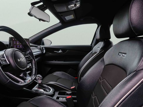 Certified 2023 Kia Forte GT-Line w/ GT-Line Technology Package FWD image 9
