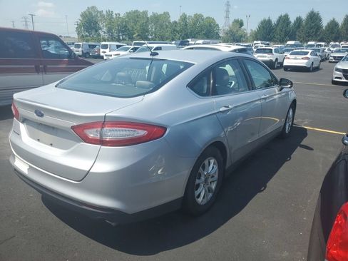 Used 2016 Ford Fusion S FWD image 8