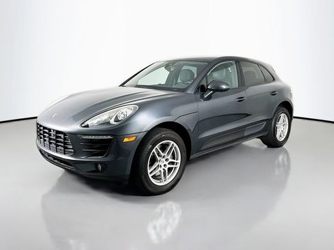 Used 2018 Porsche Macan image 1