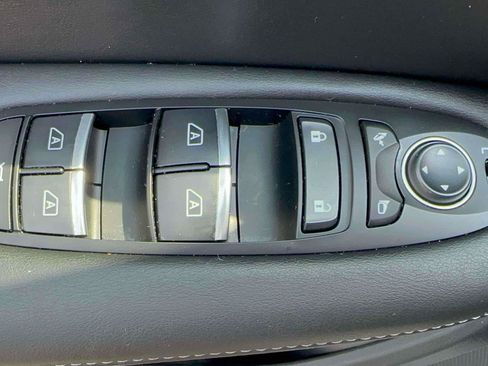 Used 2024 INFINITI QX50 Luxe AWD/4WD image 14