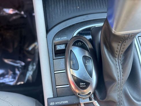 Used 2025 Hyundai Kona SEL image 22