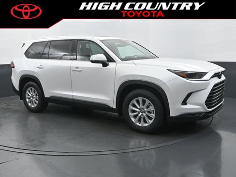 New 2026 Toyota Grand Highlander XLE image 7