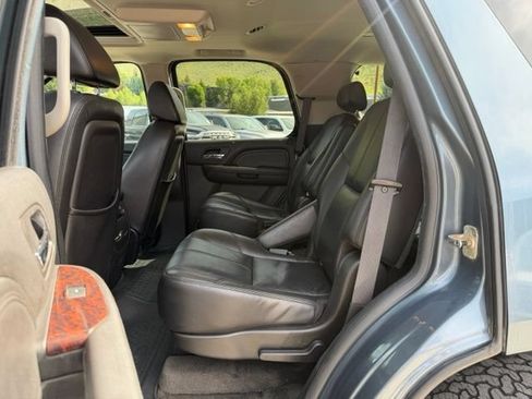 Used 2008 GMC Yukon Denali AWD/4WD image 22