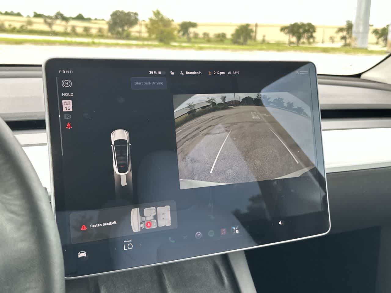 Used 2022 Tesla Model Y Performance AWD/4WD image 26