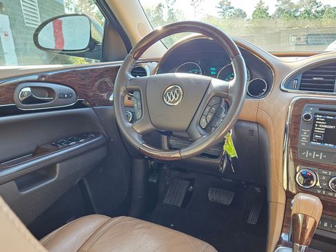 Used 2014 Buick Enclave Leather w/ Trailering Provision Package image 9
