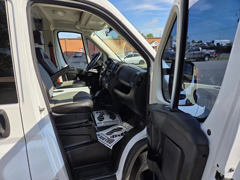 Used 2015 RAM ProMaster 1500 w/ Interior Convenience Group FWD image 31