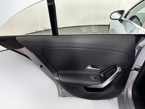 Used 2025 Mercedes-Benz CLA 250 image 26
