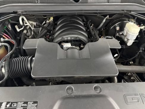 Used 2019 GMC Yukon SLT AWD/4WD image 42
