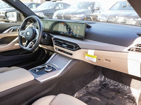 Used 2026 BMW 430i Coupe w/ M Sport Package RWD image 15