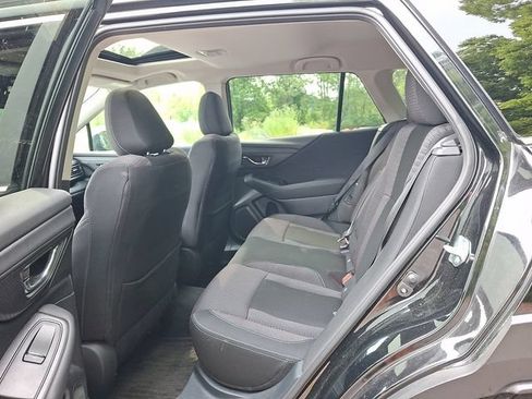 Used 2024 Subaru Outback Premium AWD/4WD image 42