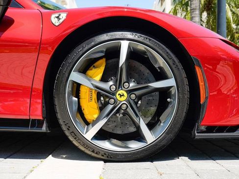Used 2023 Ferrari SF90 Stradale image 30