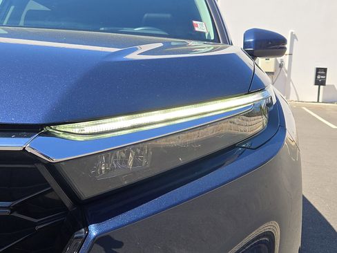 Used 2024 Honda CR-V EX-L image 9