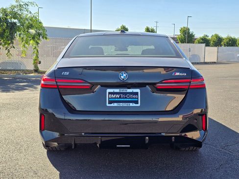 New 2026 BMW i5 M60 w/ Executive Package AWD/4WD image 5