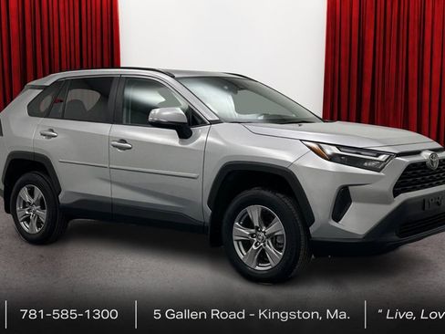 Certified 2024 Toyota RAV4 XLE image 3