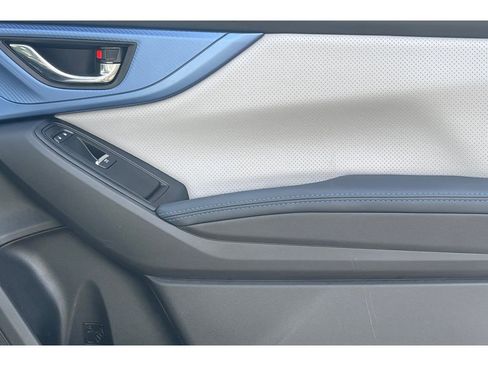 Used 2021 Subaru Crosstrek Hybrid w/ Moonroof Package w/Navigation image 20