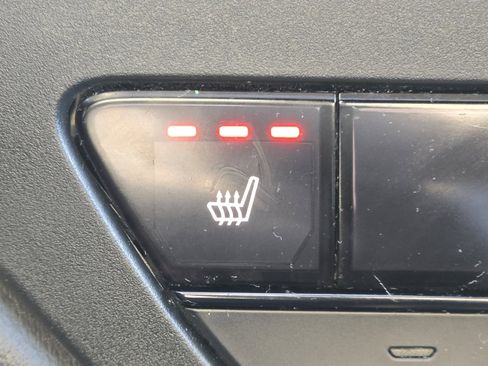 Certified 2023 Honda Accord EX image 8