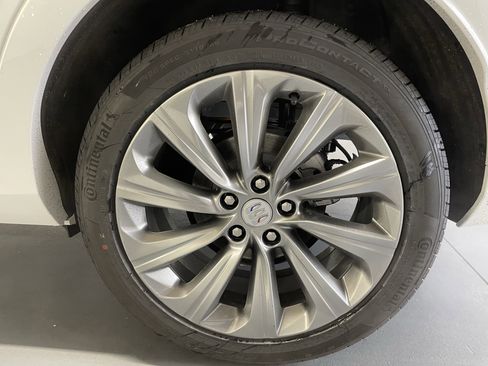 New 2026 Buick Envista Avenir image 7