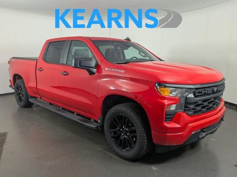 Used 2023 Chevrolet Silverado 1500 Custom AWD/4WD image 1
