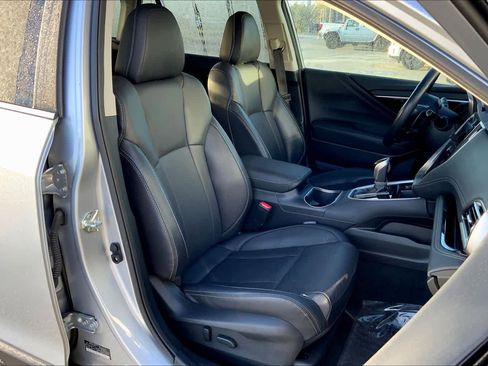 Used 2024 Subaru Outback Limited image 8