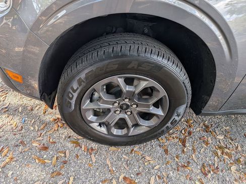 Used 2024 Ford Maverick XLT image 32