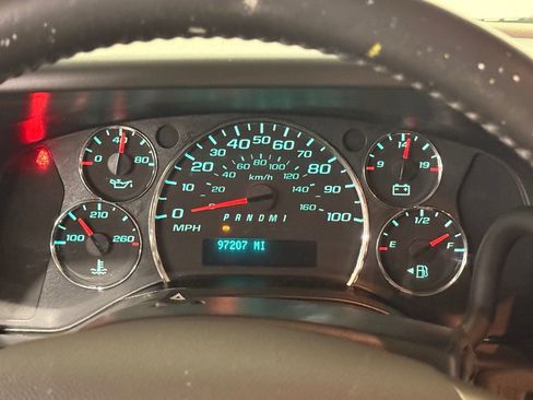 Used 2017 Chevrolet Express 2500 Work Van image 20