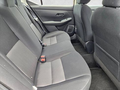 Used 2025 Nissan Sentra SV FWD image 18