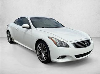Used 2014 INFINITI Q60 Convertible w/ Premium Package RWD video 3