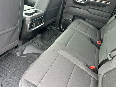 New 2026 GMC Sierra 1500 Elevation image 11