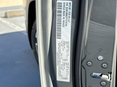New 2026 Jeep Cherokee Laredo AWD/4WD image 24