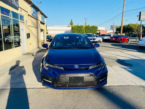 Used 2020 Toyota Corolla SE w/ Carpet Mat Package (TMS) image 7