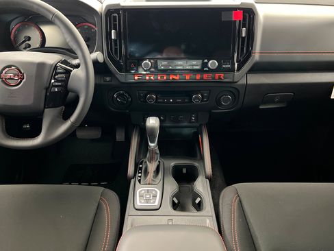 New 2026 Nissan Frontier PRO-4X w/ Pro-4x Convenience Package AWD/4WD image 13