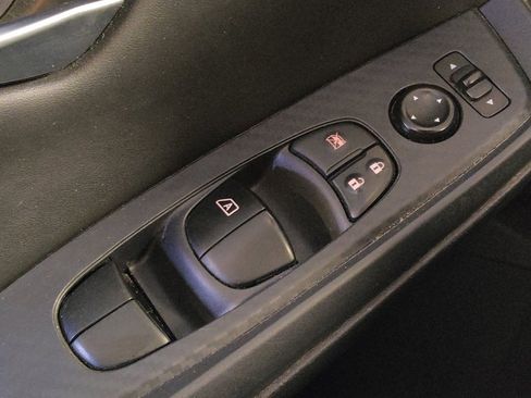 Used 2023 Nissan Sentra SV FWD image 27