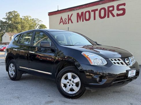 Used 2013 Nissan Rogue S AWD/4WD image 1