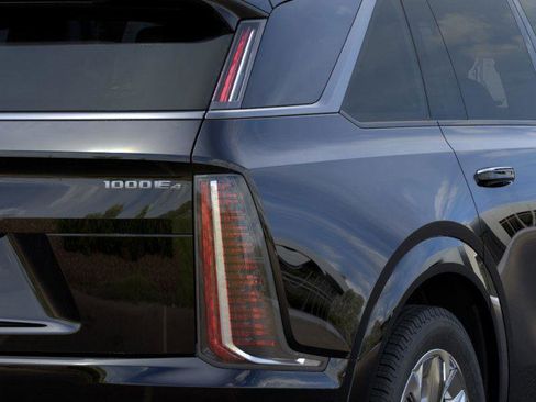 New 2026 Cadillac Escalade IQ Luxury 2 w/ LPO, Radiant Package image 12